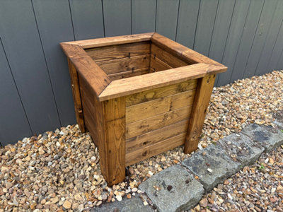 Charles Taylor Prestbury Raised Square Planter Large from B&Q