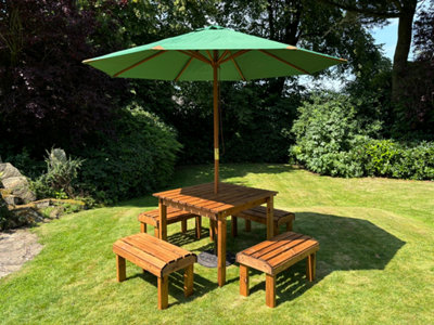Charles Taylor Knights Four Seater Table Set from B&Q