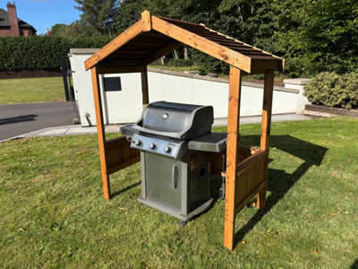 Charles Taylor Imperial Bbq Shelter from B&Q