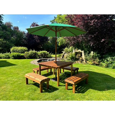 Charles Taylor Green Knights Eight Seater Garden Furniture Table Set - L160 X W170 X H80 Cm Size 10 B&Q