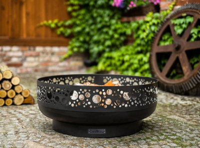 Norfolk Leisure Cook King Boston 80Cm Decorative Fire Bowl from B&Q