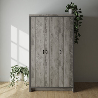 B&Q Gfw Boston 3 Door Wardrobe Grey