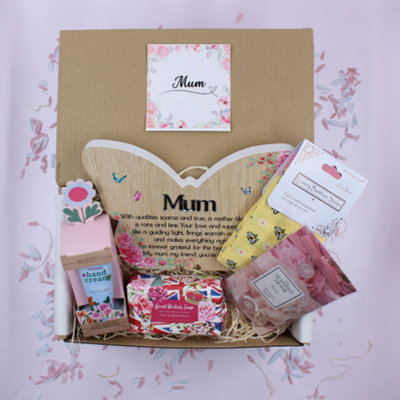 MumButterflies & Bees Treat Box Hamper from B&Q
