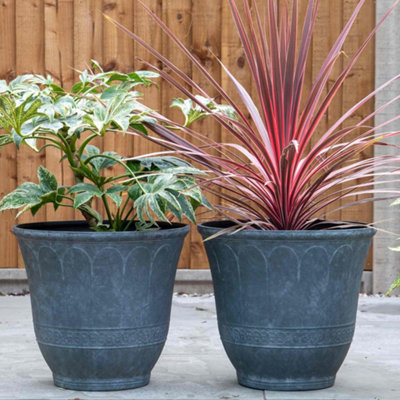 Fargro Home And Garden Scallop Planter 16"Faux Concrete Effect from B&Q
