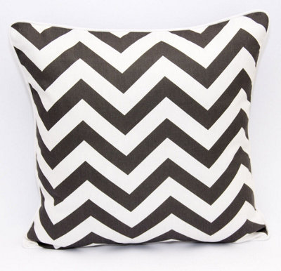 ARLinens Chevron Cushion Covers 100% Cotton Geometric Desin Zigzag Style Cushion Cases In 18X18" Pack Of 2 from B&Q
