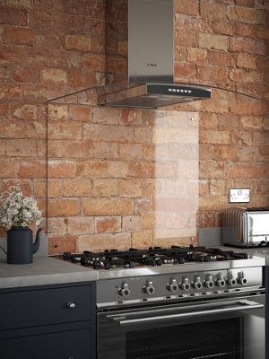 Splashback Crystal Clear Glass With Chrome Cap 900 X 700 X 6Mm