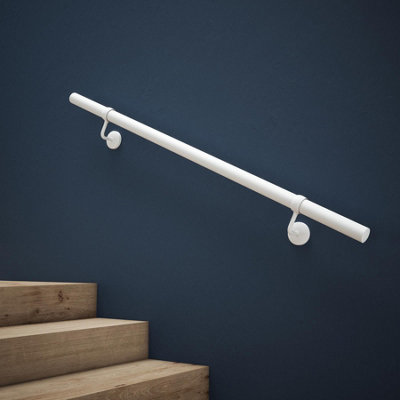 B&Q Basic Matt Stair Hand Rail Kit 1.2M White