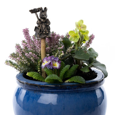 Jardinopia Beatrix Potter Hunca Munca Cane Or Stake Topper (Ccbp0008)L5.5 X W4 X H9 Cm from B&Q