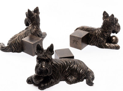 Jardinopia Scottish Terrier Plant Pot FeetSet Of 3L9 X W11.5 X H7.5 Cm from B&Q