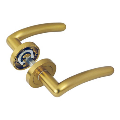 Z16 Curved Lever Rose Door HandlePairSatin BrassHandlestore from B&Q