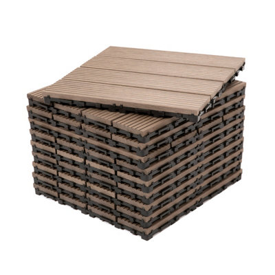 B&Q -  Pack Of 10Dekco Composite Wood Plastic Brown Interlocking Tiles With Woodgrain Effect 30Cm X 30Cm