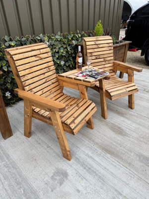 B&Q -  Churchill Love Seat