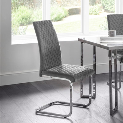 Julian Bowen Calabria Set Of 4 Velvet Cantilever Dining Chairs - Image 5