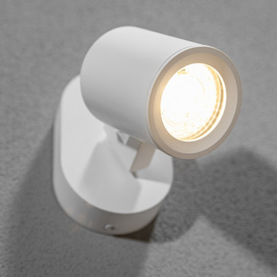 Cgc Lighting Unisex White 'Carla' Modern Single Cylinder Ceiling Spotlight - Image 4