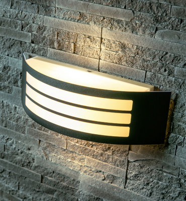 CGC Lighting Cgc Black Curved Garden Outdoor Wall Light from B&Q