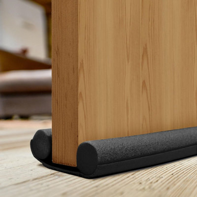 volila Black Pack Of 1 Double Sided Draft ExcluderDraught Excluder Guard For Windows & DoorsKeep Cold Air Out from B&Q