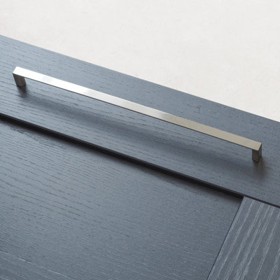 B&Q 320Mm Brushed Nickel Square D Handle