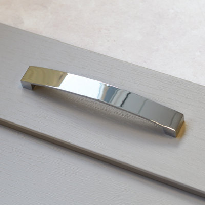 Polished Chrome Curved Kitchen Cabinet Bow Handles 160mm Cupboard Door Drawer Pull Wardrobe from B&Q
