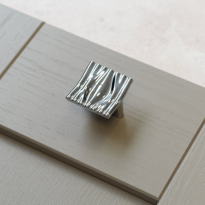 40mm Polished Chrome Wave Knob from B&Q
