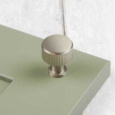 29mm Satin Nickel Cabinet Knob Reeded Textured Brushed Grey Kitchen Cupboard Door Drawer Pull Handle Bathroom Bedroom Furniture from B&Q