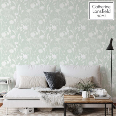 B&Q -  Meadowsweet Floral Green Straight Match Wallpaper