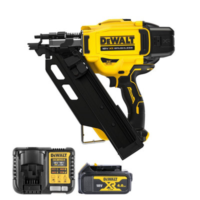 B&Q -  Dcn930N 18V Xr Cordless Brushless 90mm Framing Nailer With 1 X 4.0Ah Battery & Charger