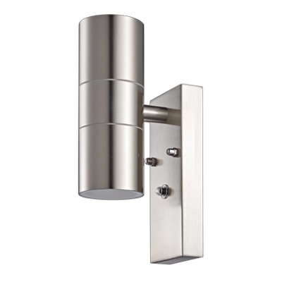 B&Q - Sparkled Silver Up/down Wall Light With Photocell