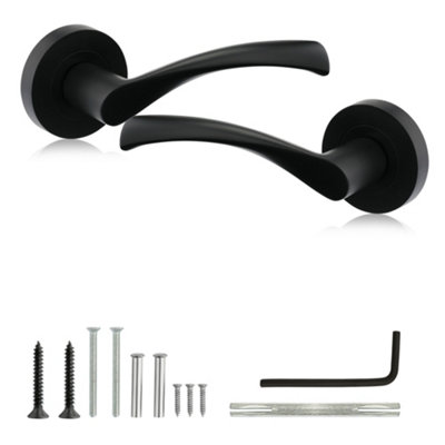 Warped Lever On Rose Door Handles In Matt BlackInternal Door Handle (1 Pair)