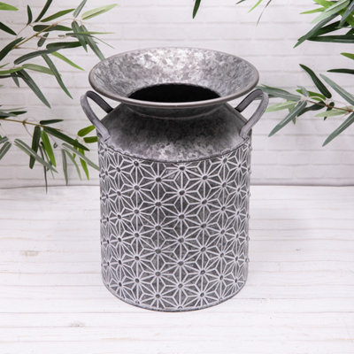  - Annibells Large Vintage Metal Daisy Churn Planters (16439)Large