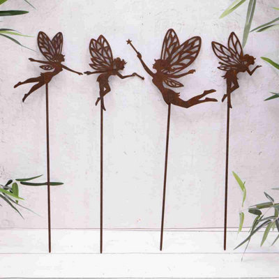 Annibells Set Of 4 Rustic Metal Fairy Garden Stakes (13002) from B&Q