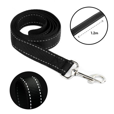B&Q -  Strong Black Dog Lead With Reflective Stitching