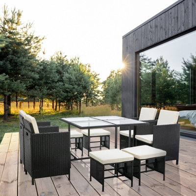 B&Q -  Rattan Garden Dining Table And Chair Set Outdoor Patio Furniture Cuba Black