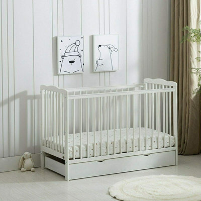 B&Q -  Brooklyn Baby Cot Bed White With Drawer