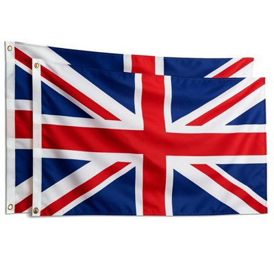 Union Jack FlagsPack Of 2 5Ft X 3Ft from B&Q