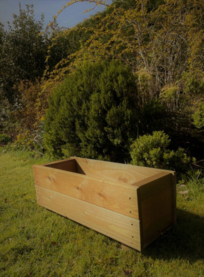 B&Q -  Wooden Garden Planter Box Pot Tan Browntrough 600mm