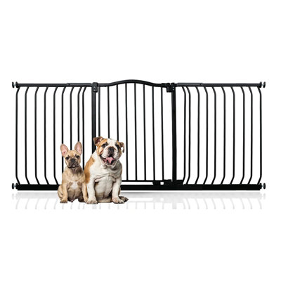 Bettacare Curved Top Dog Gate170Cm179CmMatt BlackPressure Fit Pet Gate For Dog And PuppyPet And Dog Barrier from B&Q