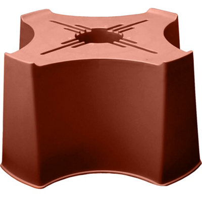 KetoPlastics Water Butt Stand Sturdy Strong Stand Suitable For 200L 210L & 250L Shaped Garden Waterbutt Or Barrel from B&Q