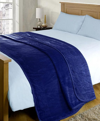 B&Q -  Deluxe Soft Faux Fur Mink Fleece Throw Blanket