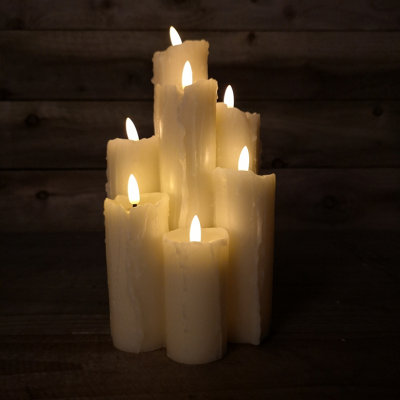 Samuel Alexander 7 Flame Battery Operated Melted Edge Christmas Wax Candle With Timer - White - Image 3