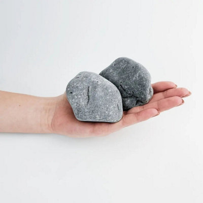 Stones4Gardens 60-100mm Black Basalt Pebbles Decorative Aggregates 10Kg Polybag from B&Q