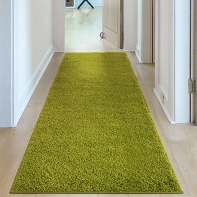 The Rugs Green Soft Plain Design Fluffy Shaggy Rugs And Runners High Pile Living Room Kitchen Hallway 380 from B&Q