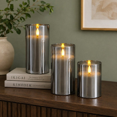 B&Q -  Set Of 3 Ultra-Real Led Smoked Glass Candles