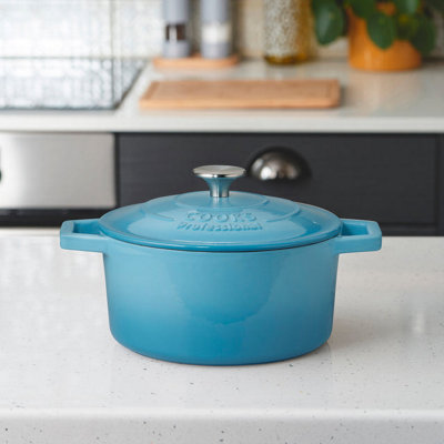 Cooks Professional Cast Iron Casserole Dish 20Cm - 2.8L Colourful Cooking Pan With Lid & Handles - Suitable For All Hobs - Blue