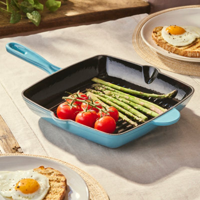 Cooks Professional Unisex Teal 26Cm Square Cast Iron Skillet Pan With Enamel Interior In - Image 6