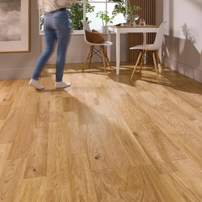  - Manor Althorpe 18mm X 125mm Natural Lacquer Engineered Oak Flooring1.2M²
