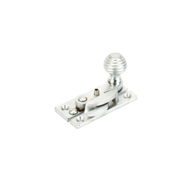 Sash Heritage Claw Fastener With Reeded Knob (Locking)Satin Chrome