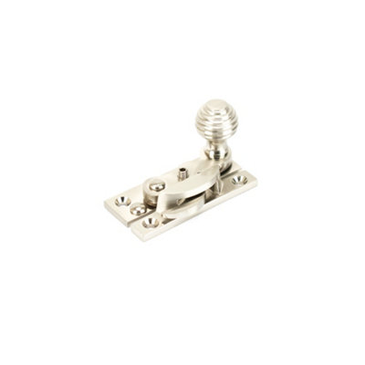 Sash Heritage Claw Fastener With Reeded Knob (Locking)Satin Nickel from B&Q