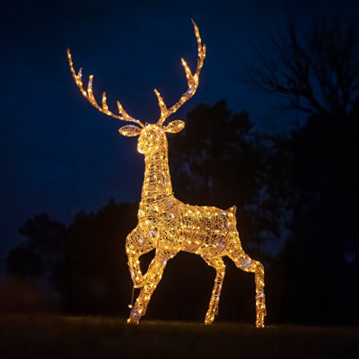 B&Q Light/White Soft Acrylic Up Christmas Grand Reindeer Stag With 350 Or Warm Leds 2M