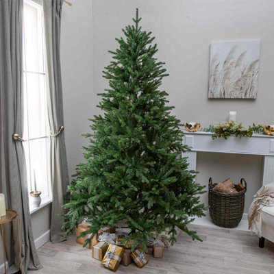  - 7Ft Hardwick Artificial Green Christmas Tree