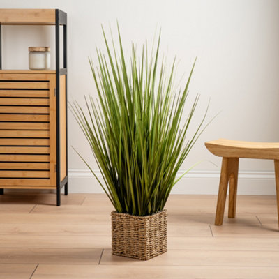 Scottish Everlastings Ltd. Scottish Everlastings 85Cm Artificial Grass In Seagrass Square Pot from B&Q